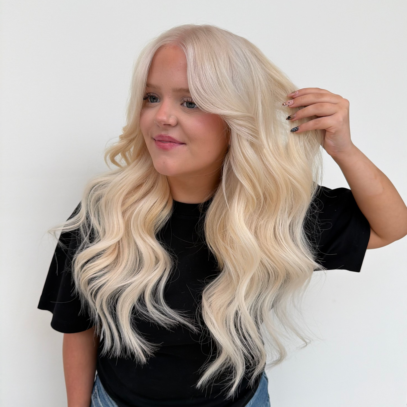 <p>From grown out highlights to a solid platinum blonde</p>